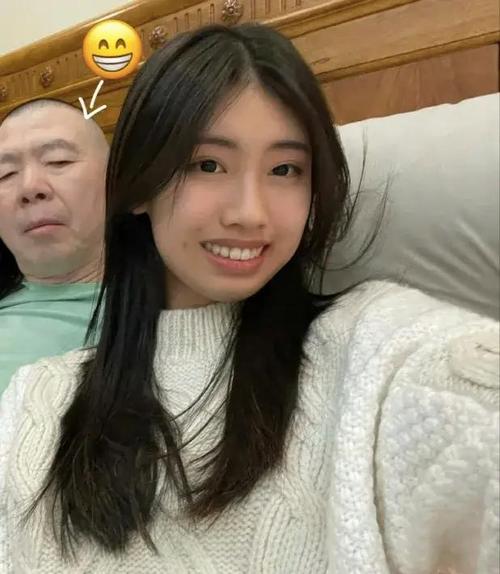 澳彩资料免费的资料大全wwe全面解答:冯小刚养女高中毕业