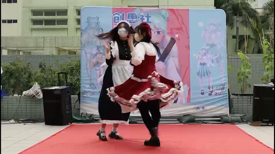 收集各类澳门彩资料的软件叫什么:漫展2女童衣着暴露